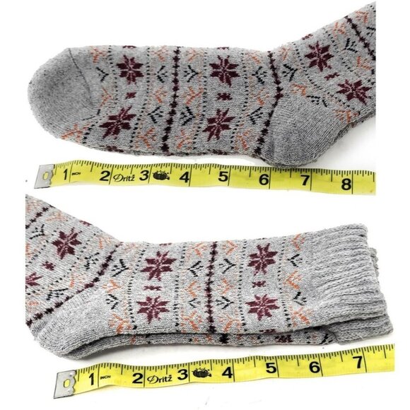 NWT Women's Lamb Wool Crew Socks, Thermal Warm Winter Heavy Duty Boot, 3 Pairs - Picture 2 of 3